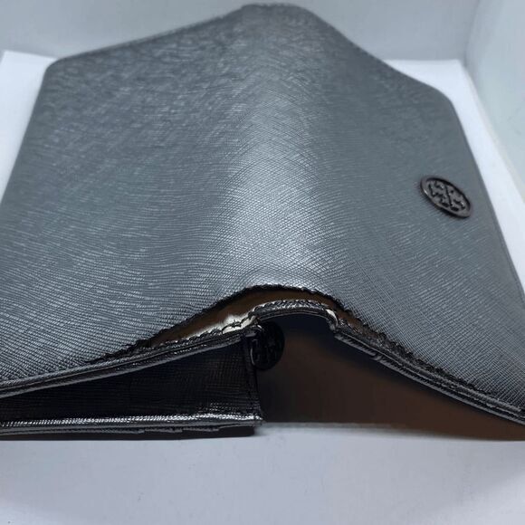 **TORN/FLAWS** Authentic Dark Silver Metallic Tory Burch Long Wallet - Picture 8 of 13